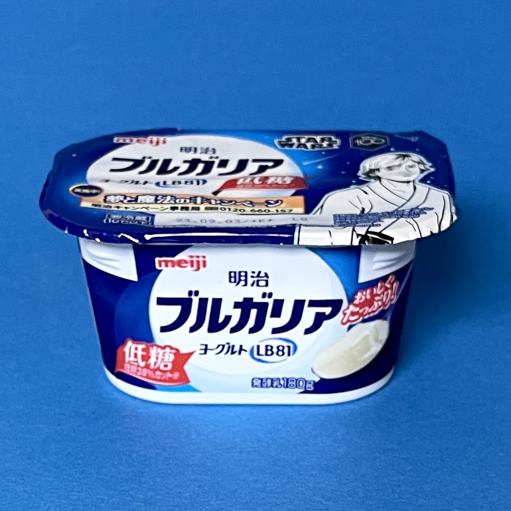 meijiyogurt cup yoko